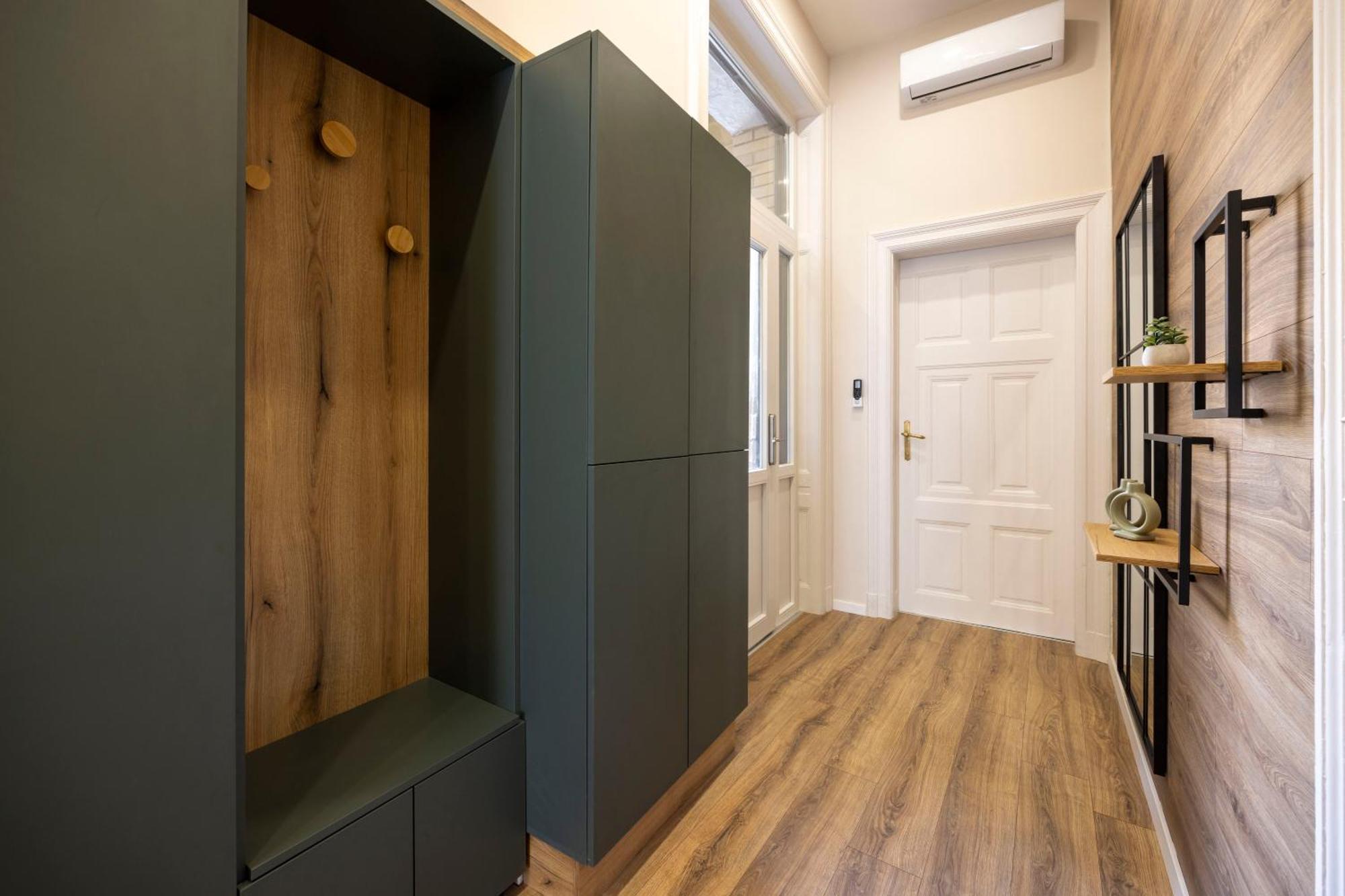 Exclusive Stylish Suite By Prestige Homes Next To The Oktogon Budapesta Exterior foto